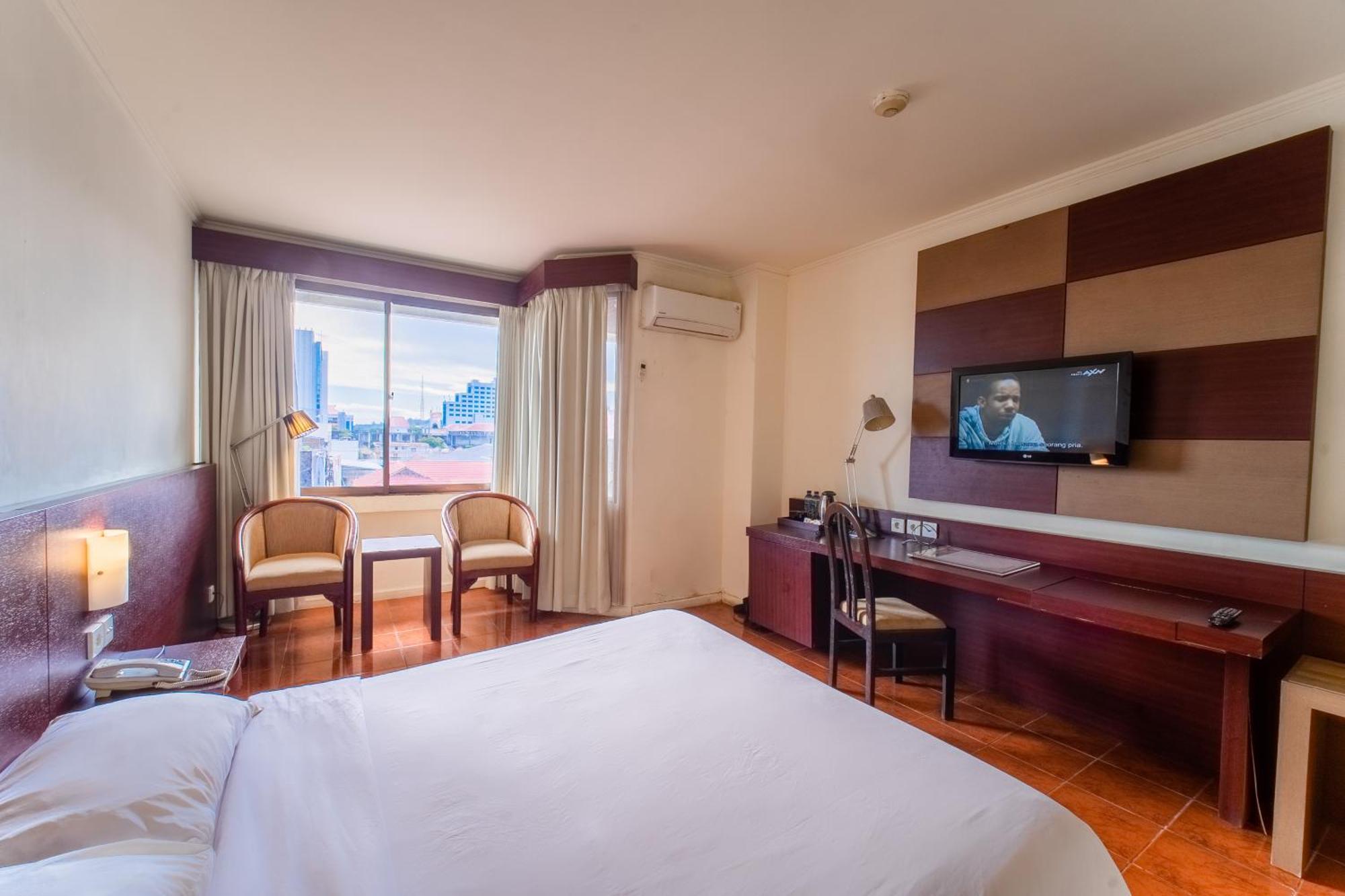 Adika Hotel Bahtera Klandasan Kecil エクステリア 写真